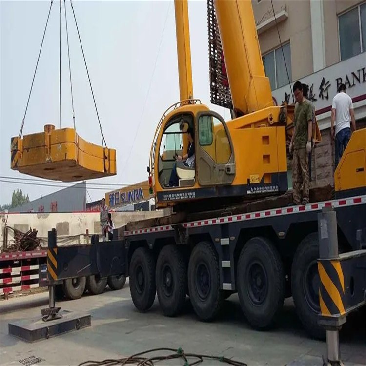 定陶当地吊车出租|机器吊装|75吨|工厂搬迁服务